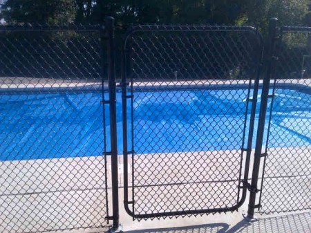 Residential Chain Link Fence #19