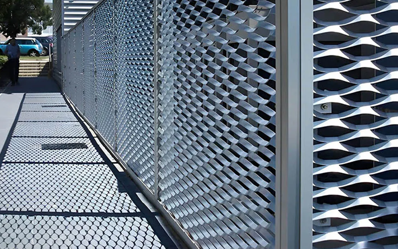 Security Fence – Analysis of the Security Level of 5 Common Designs