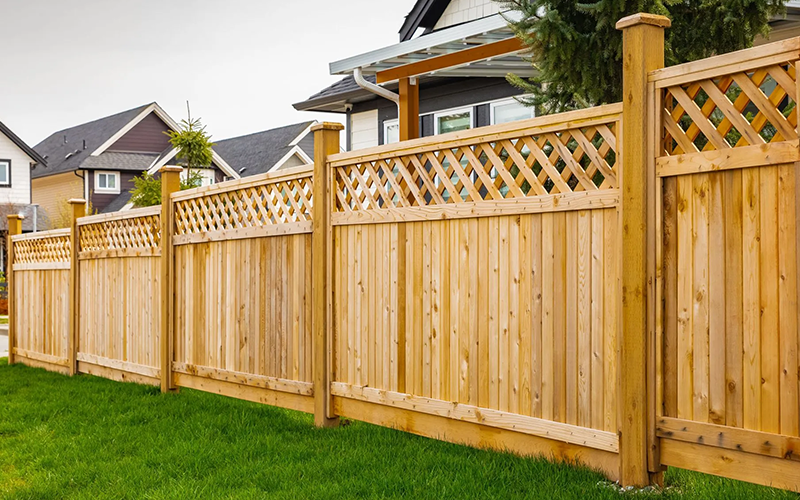 Wood Privacy Fence Styles and More – What Are Your Options