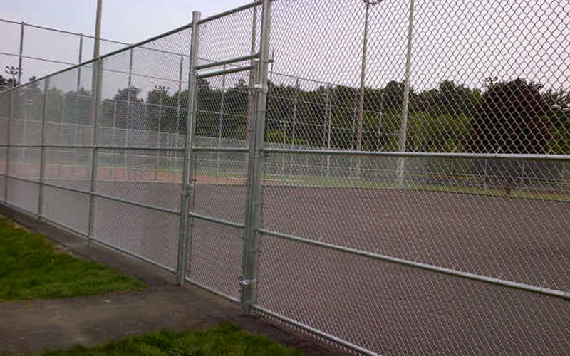 Bylaw Summary: Fencing rules and regulations for fencing in Kitchener